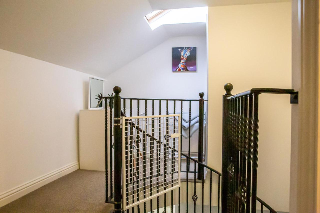 Stylish Modern Mews House In Central St Leonards Hastings Exterior photo
