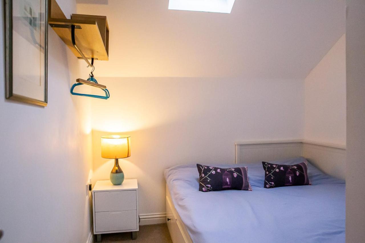 Stylish Modern Mews House In Central St Leonards Hastings Exterior photo
